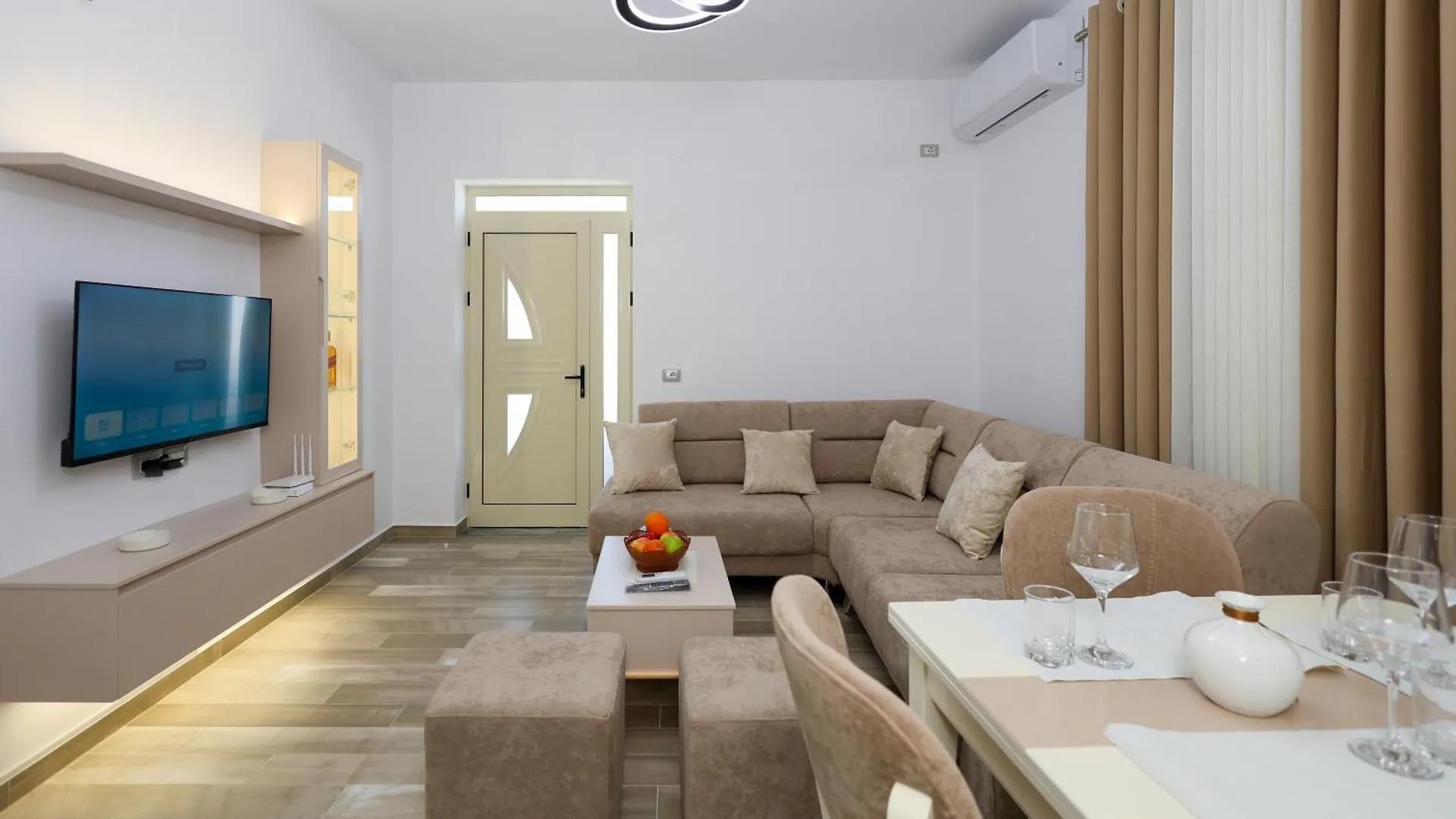 Villa Petro Berat