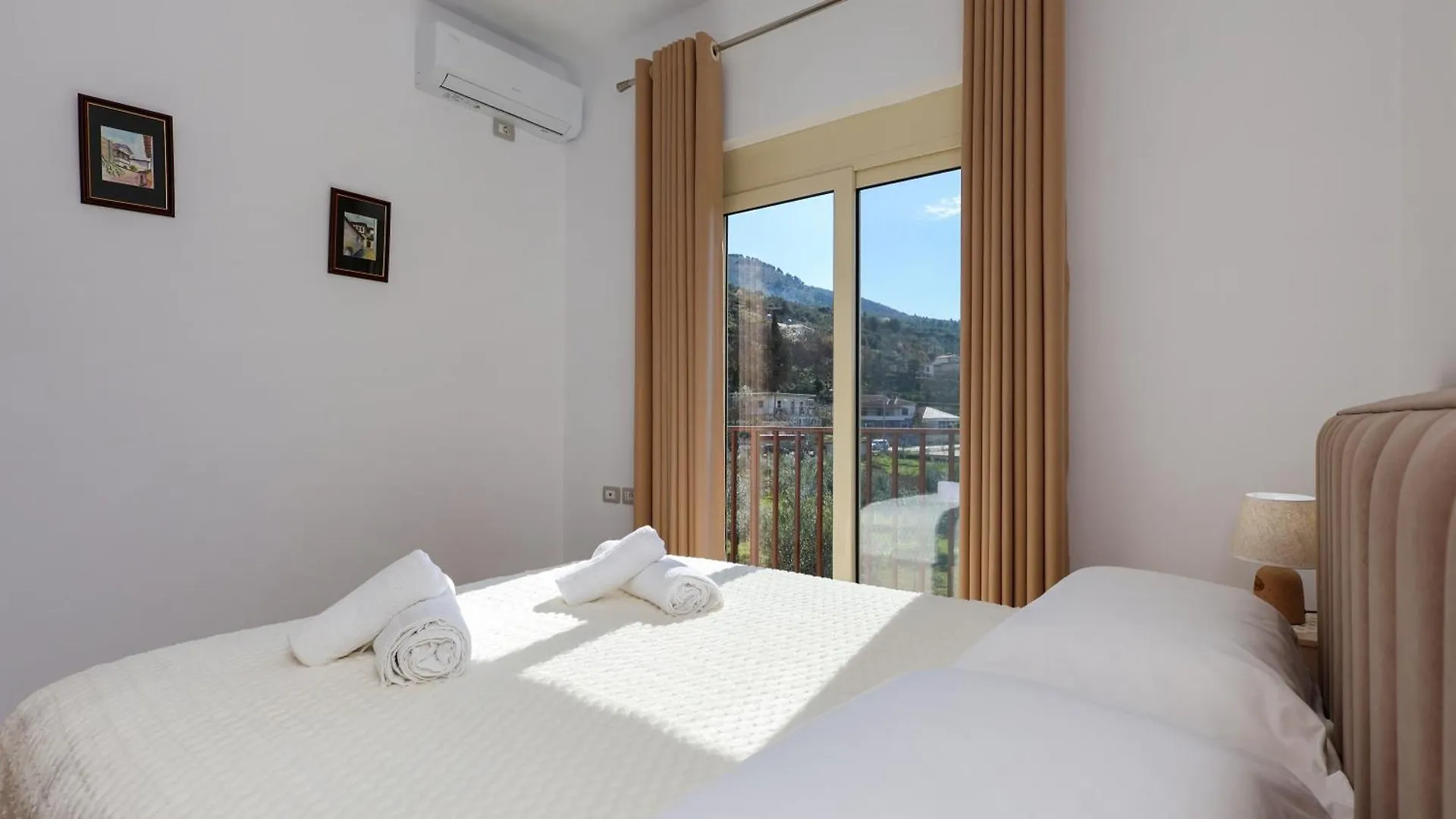 Villa Petro Berat 0*,
