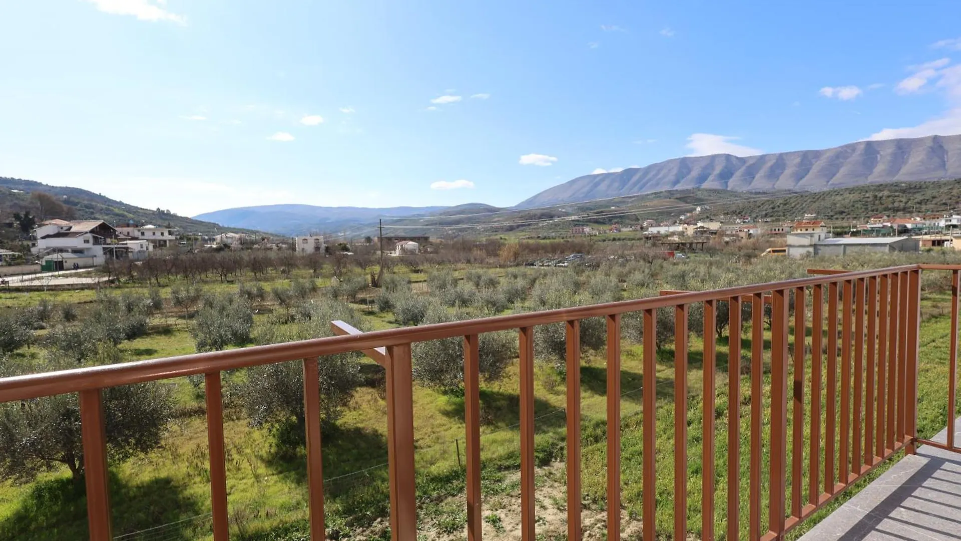 Villa Petro Berat