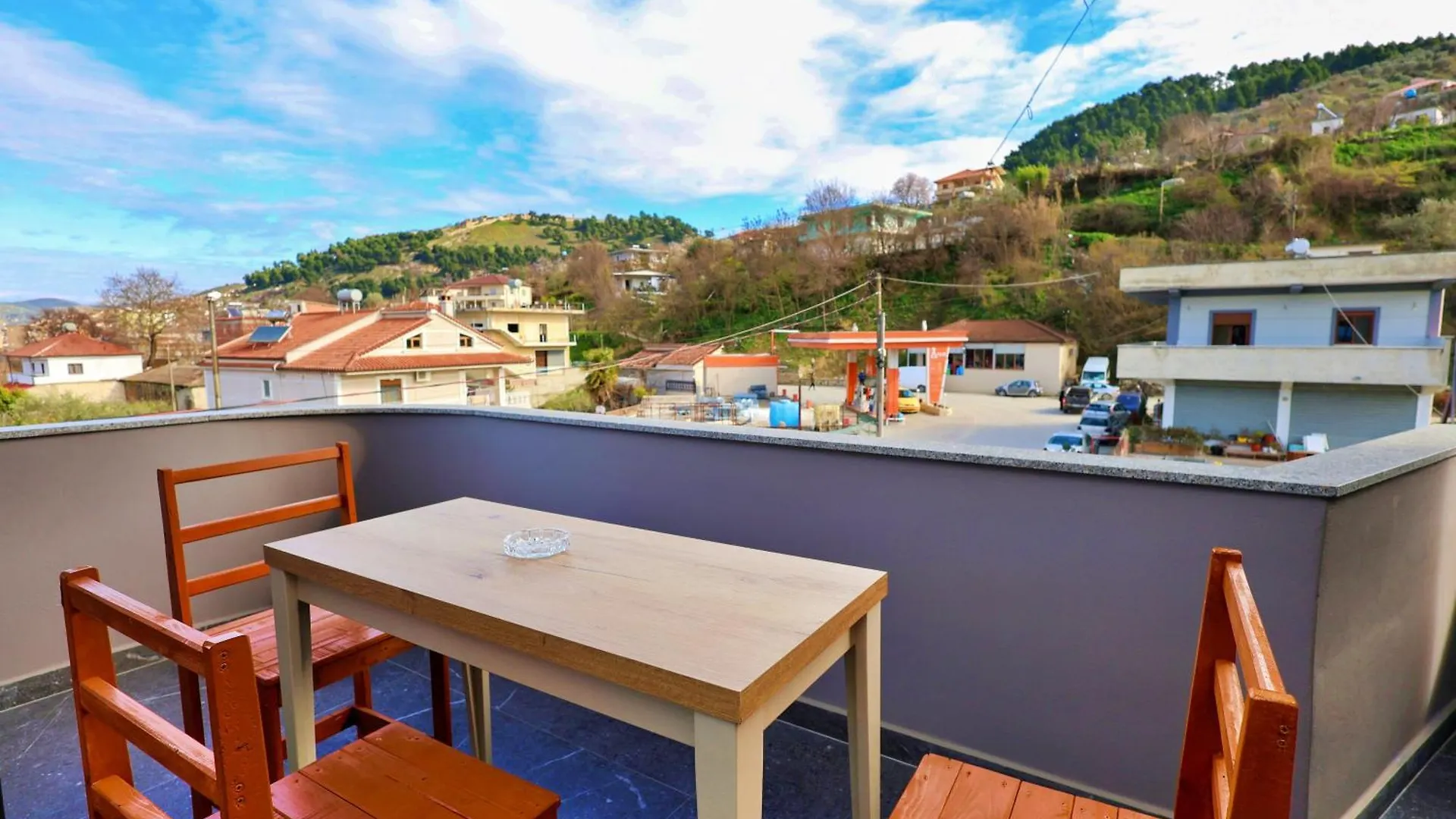 Villa Petro Berat 0*,  Albania
