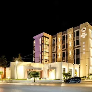 Hotel Grand White, Berat