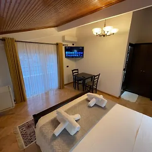  Guest house At